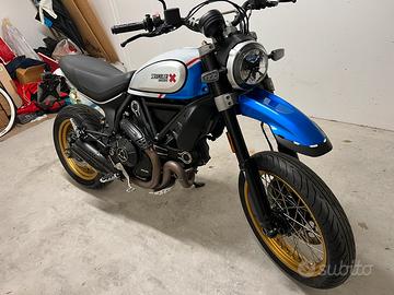 Ducati Scrambler desert sled 2023