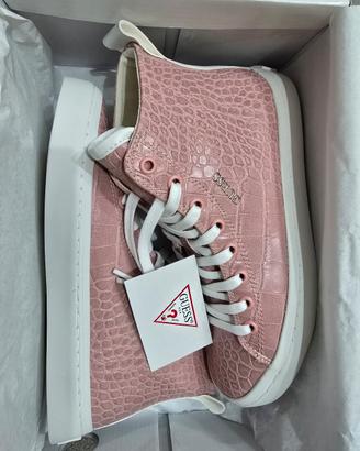 Sneakers alte Guess
