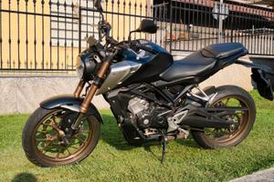 Honda CB 125 R