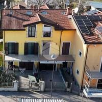 VILLA A SCHIERA D'ANGOLO A L'AQUILA