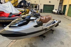 Moto d'acqua Seadoo gtx 300 ltd audio 2018 55 ore
