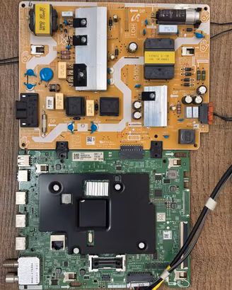 BN9653076A TH10 MAINBOARD AM5RR364250 SAMSUNG UE55