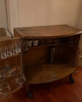 Mobile bar