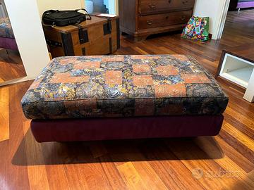 poggiapiedi da divano