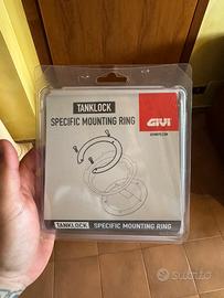 BF05 flangia Givi borsa serbatoio tanklock