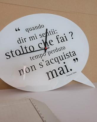 orologio da muro moderno