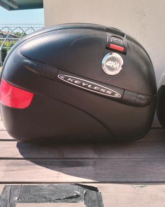 valigie borse rigide laterali moto