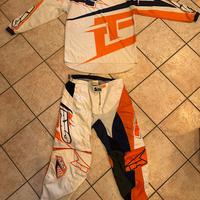 Completo Motocross Replica Toni Cairoli AXO
