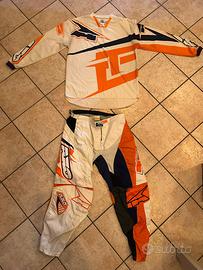 Completo Motocross Replica Toni Cairoli AXO