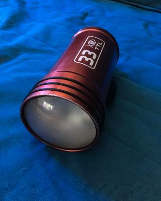 FLASH SUBACQUEO ISOTTA 33 TTL