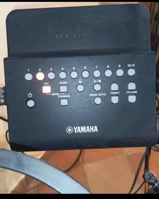 batteria elettronica Yamaha DTX 400 K
