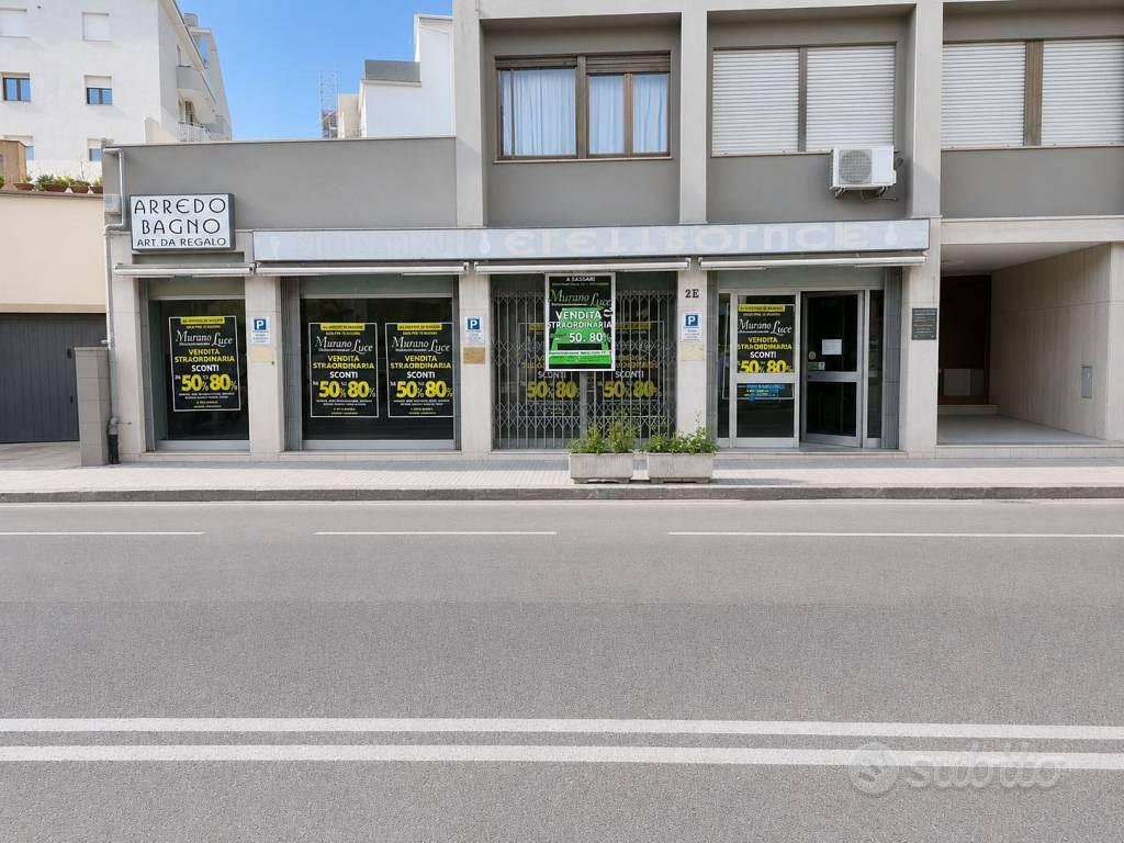 Immobile di 725 m² con 2 locali a Sassari