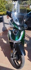 scooter sh 150 vetro dicembre 2023