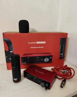 Focusrite Scarlett 2i2 Studio 3rd Gen – Come Nuova