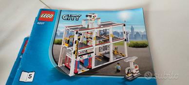 Lego 4207 parcheggio multipiano 