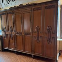 Armadio con i comodini