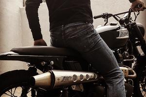 Triumph Bonneville Black