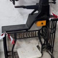 Macchine e attrezzi per riparazione scarpe
