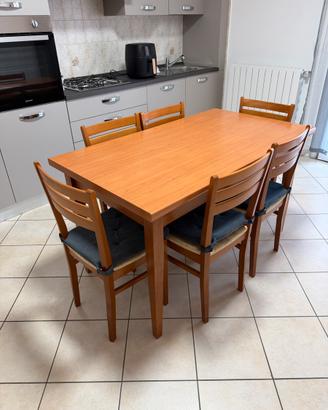 Tavolo da pranzo allungabile + 6 sedie