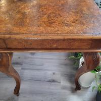 Tavolino antico in radica color champagne