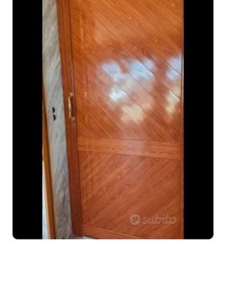 Porta più zanzariera