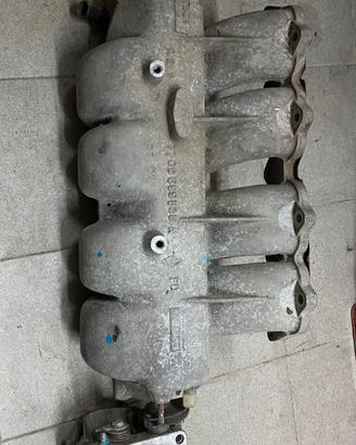 Collettore e corpo farfallato Clio 1.8 16v