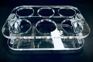 Nautica porta bicchieri in plexiglas