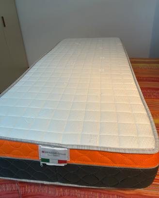 2 materassi marca Mentor 80x200