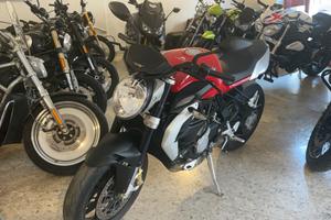 Mv Agusta Brutale 675