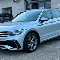 Volkswagen Tiguan 2.0 TDI 150 CV SCR DSG R-Line