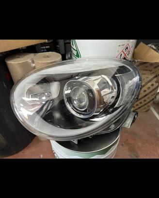 Proiettore sx xenon  fiat 500x