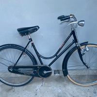 Umberto Dei bacchetta donna