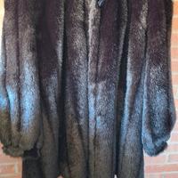 Pelliccia ecologica taglia L