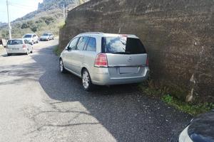 Zafira 