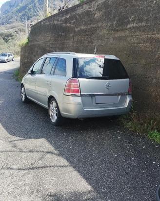 Zafira 