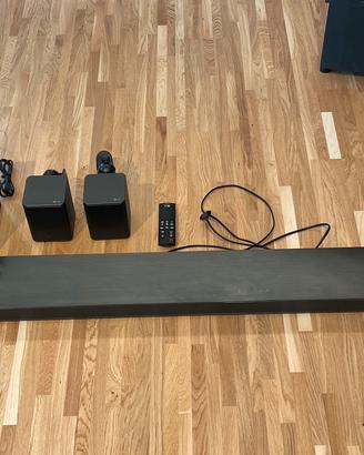 Soundbar Atmos LG SK10Y con casse posteriori