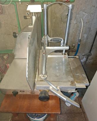 affettatrice professionale ABM 