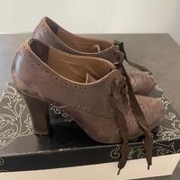 Scarpe donna tronchetto