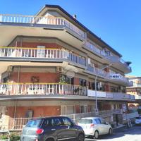 3 LOCALI A ALBANO LAZIALE