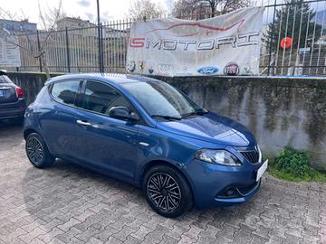 Lancia Ypsilon 1.0 FireFly 5 porte S&S Hybrid Ecoc