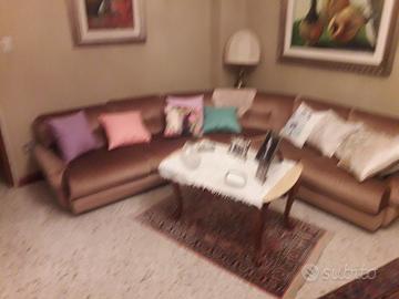 divano angolare mai usato