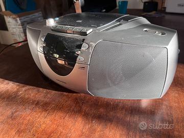 Radio, CD, tape portatile GRUNDIG