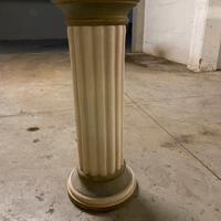 Piedistallo a Colonna