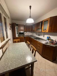 Cucina componibile in legno
