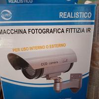 2 telecamere fittizie a 5 € 