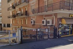 Box / Garage di 18 m² a Roma