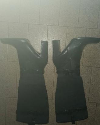 STIVALI DONNA FIRMATI N. 40