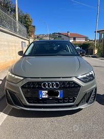 AUDI A1 SPB 25 TFSI   S.LINE