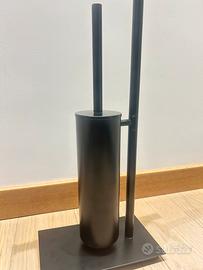 Piantane a pavimento per bagno nero opaco