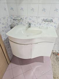 Mobiletto bagno
